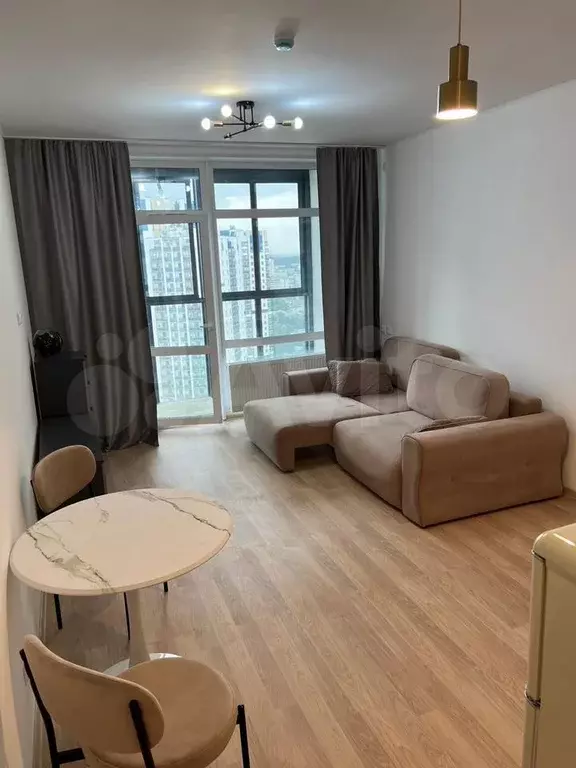 Квартира-студия, 29 м, 25/32 эт. - Фото 0