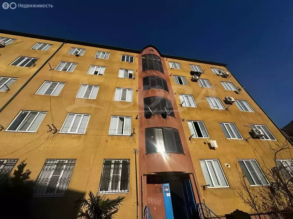 2-комнатная квартира: Дербент, улица Сальмана, 85 (74 м) - Фото 1