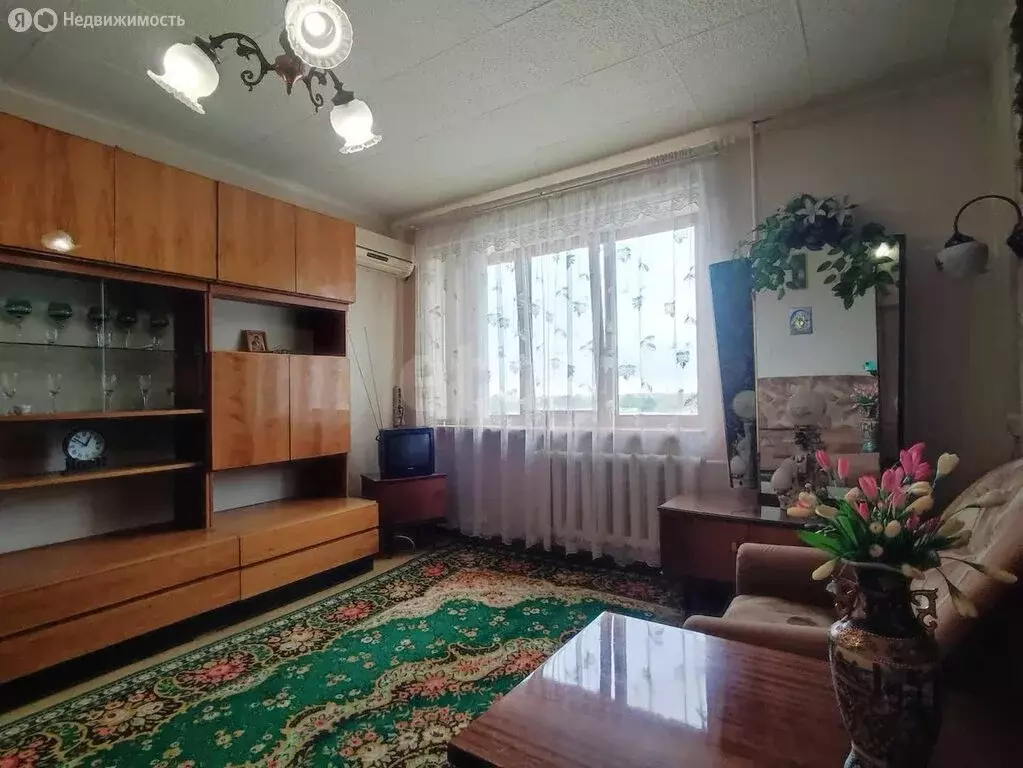 3-комнатная квартира: Энгельс, Краснодарская улица, 13 (58.6 м) - Фото 0