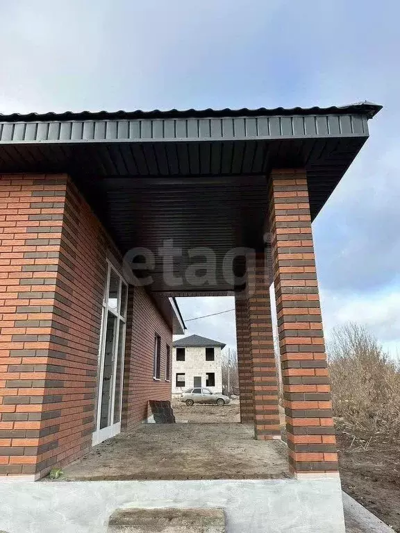 Дом в Самарская область, Волжский район, Смышляевка городское ... - Фото 0