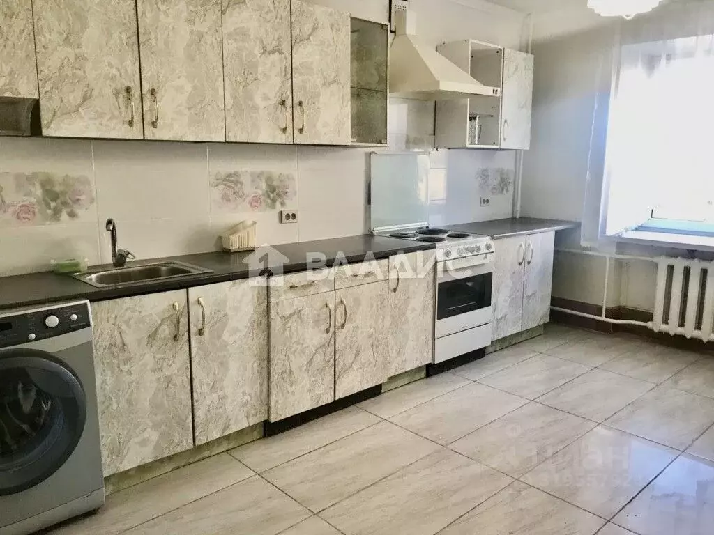 2-к кв. Владимирская область, Владимир ул. Чайковского, 25а (114.0 м) - Фото 1