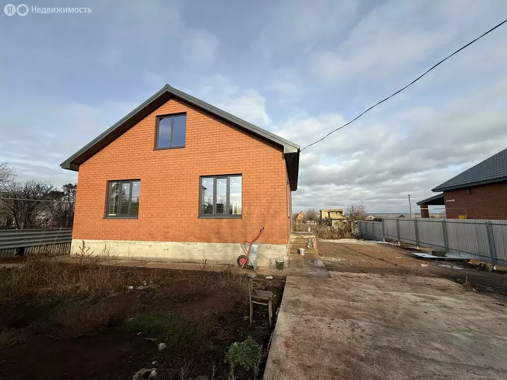 Дом в Оренбург, Баргузинская улица (82 м) - Фото 2