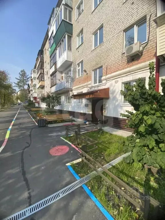 2-к кв. Тюменская область, Тюмень Волгоградская ул., 109 (43.5 м) - Фото 1