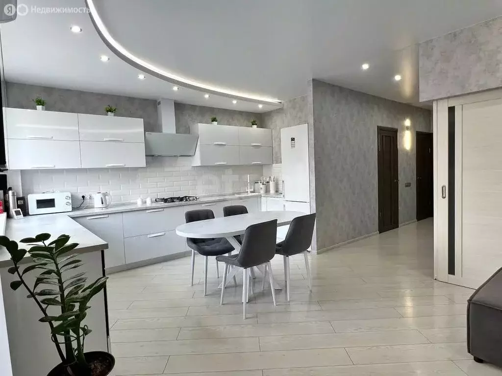 2-комнатная квартира: Тамбов, улица Агапкина, 25А (71 м) - Фото 1