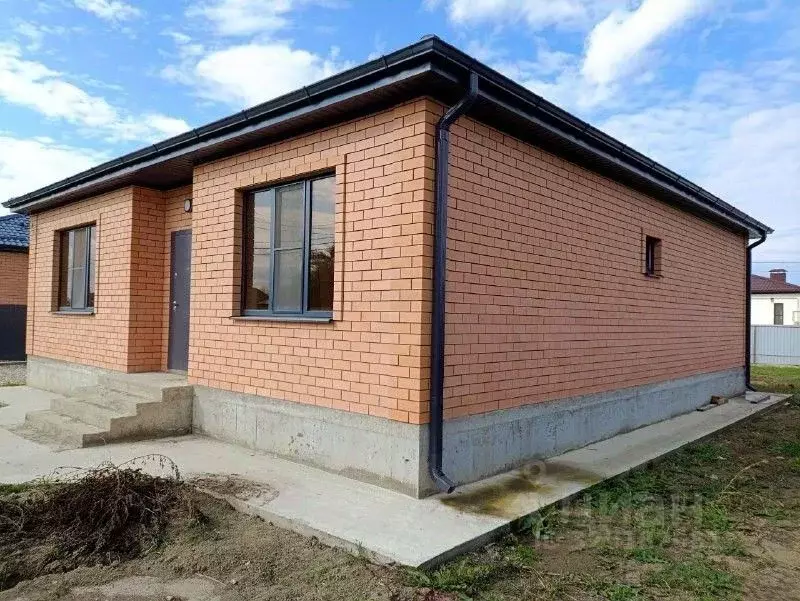 Дом в Краснодарский край, Крымск Ясная ул. (105 м) - Фото 1