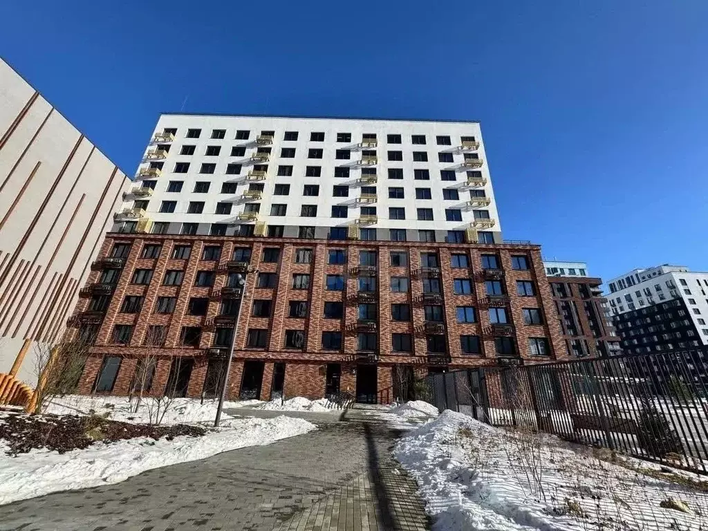 4-к кв. Тюменская область, Тюмень Харьковская ул., 72Б (78.2 м) - Фото 0