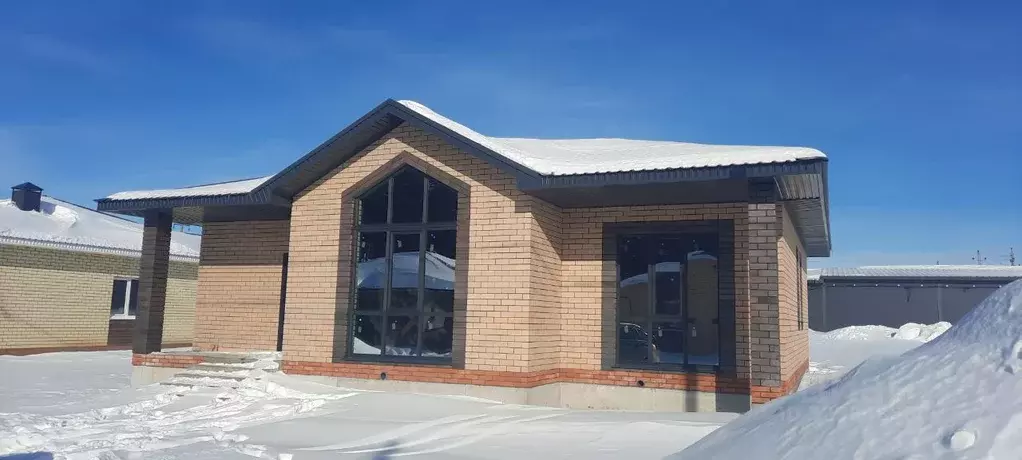 Коттедж в Башкортостан, Иглинский район, с. Акбердино ул. ... - Фото 1