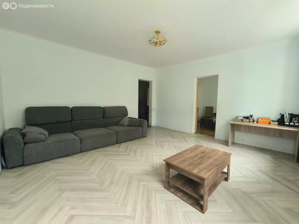 4-комнатная квартира: Нальчик, проспект Ленина, 20 (118 м) - Фото 1