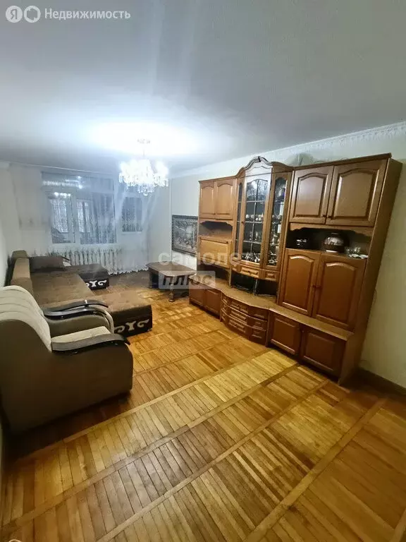 3-комнатная квартира: Нальчик, улица Ватутина, 13 (100 м) - Фото 2