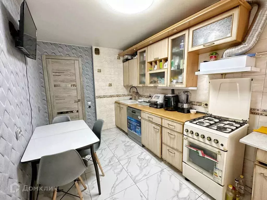 Продаётся 4-к квартира, 76.4 м - Фото 1