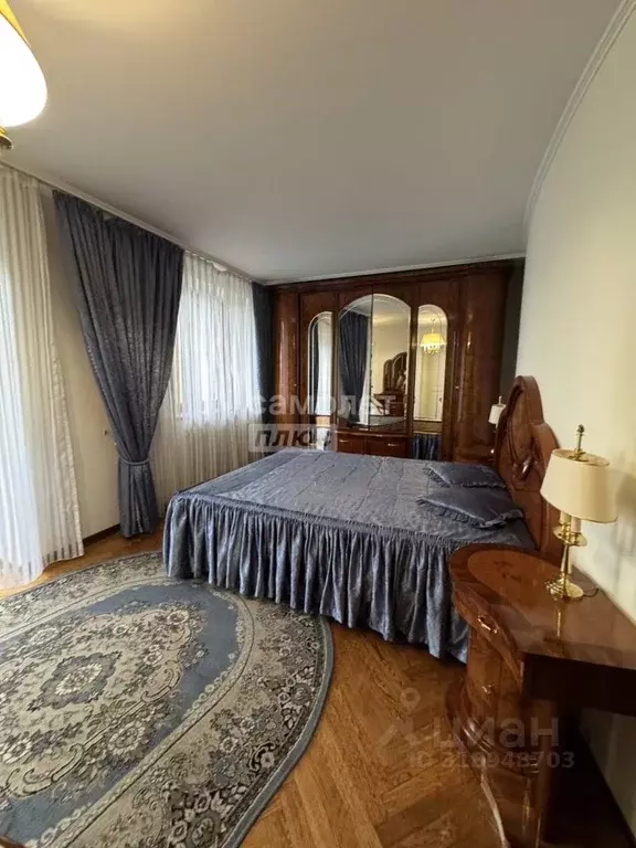 4-к кв. Ханты-Мансийский АО, Нижневартовск ул. 60 лет Октября, 3 ... - Фото 1