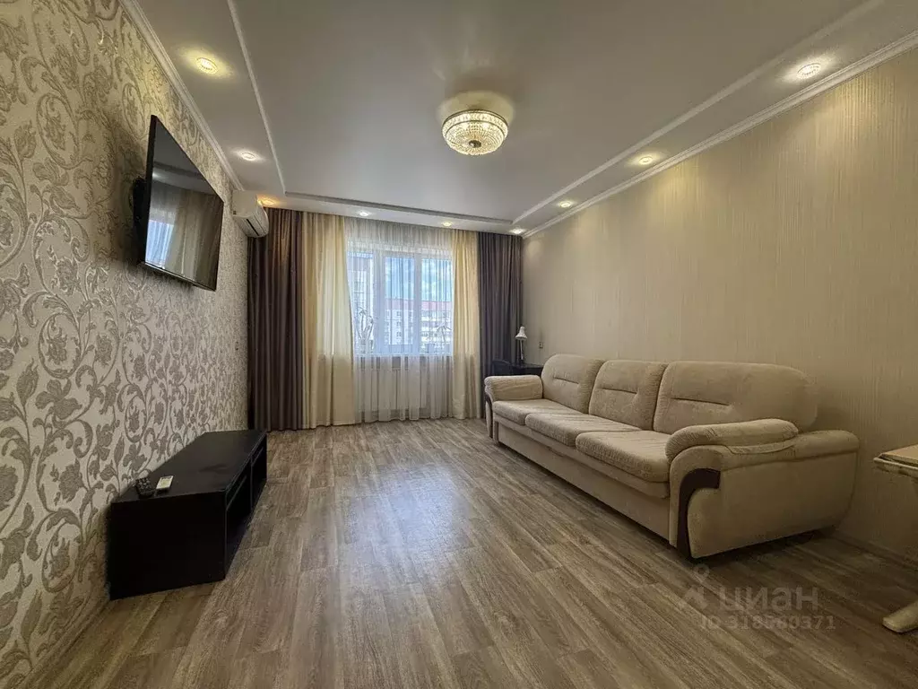 3-к кв. Татарстан, Казань Горки-3 мкр, ул. Дубравная, 11 (70.0 м) - Фото 0