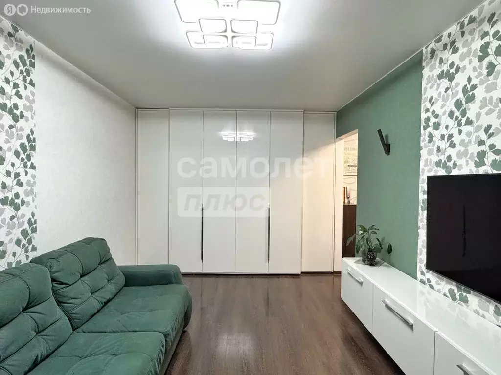 1-комнатная квартира: Киров, улица Короленко, 19 (33.2 м) - Фото 1