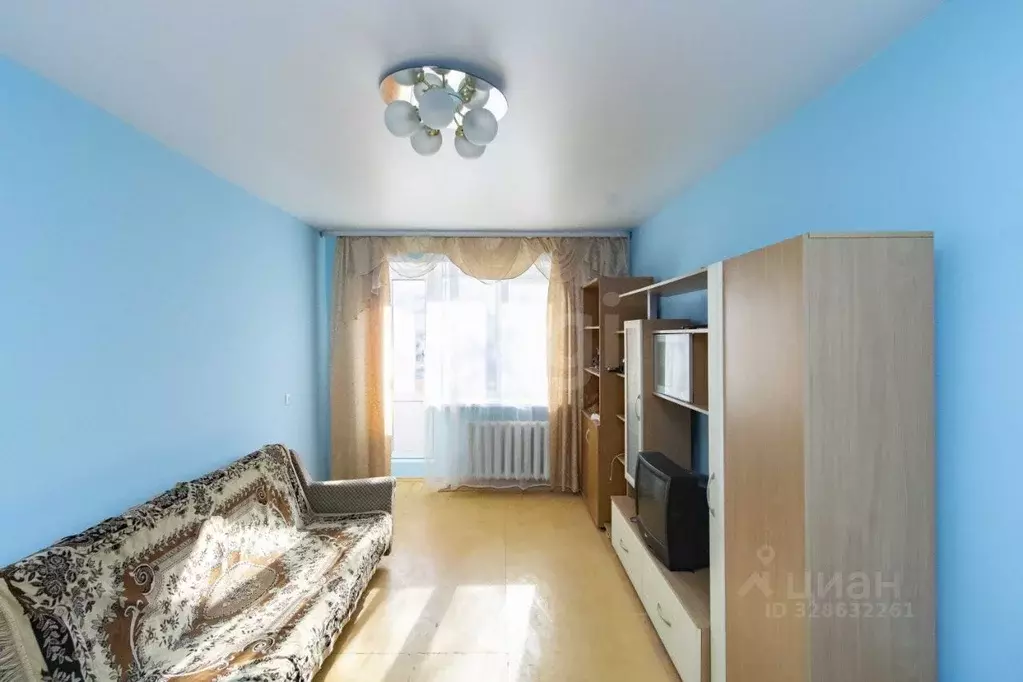 2-к кв. Тюменская область, Тюмень ул. Серова, 21 (45.2 м) - Фото 1