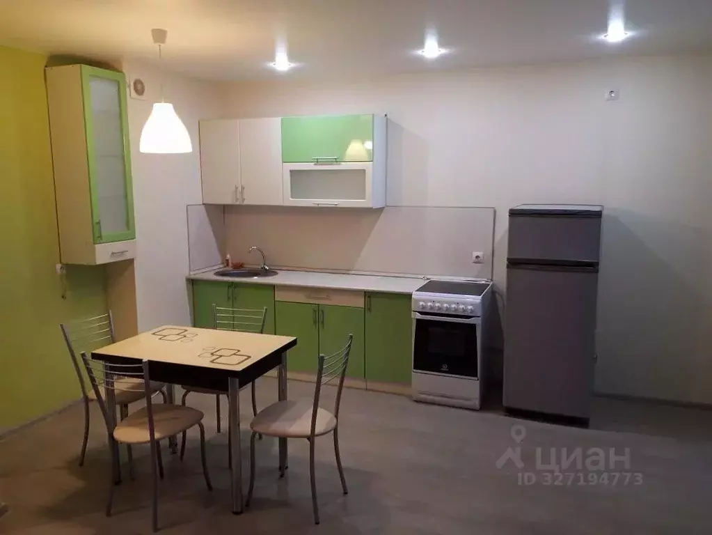 Студия Омская область, Омск бул. М.М. Кузьмина, 23 (40.0 м) - Фото 1