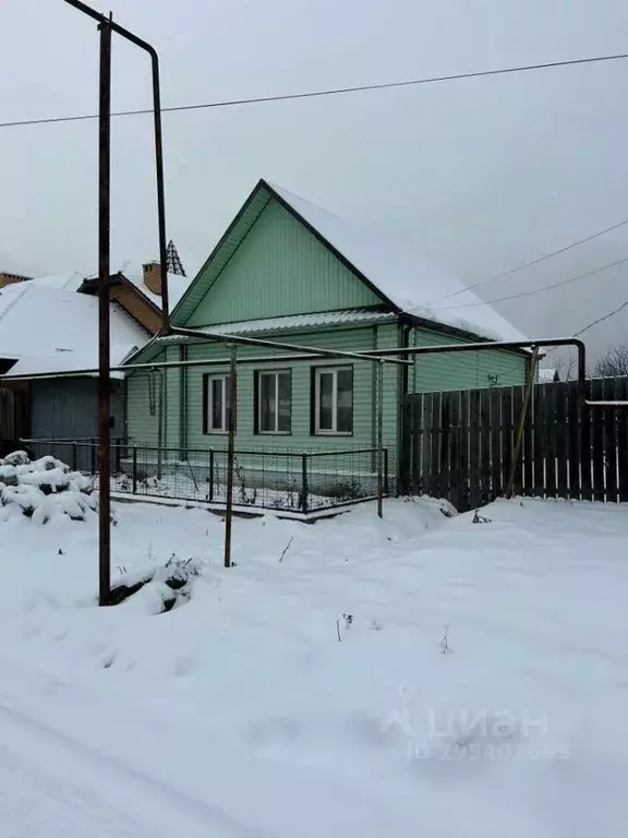 Дом в Свердловская область, Сысерть ул. Володарского (37 м) - Фото 0