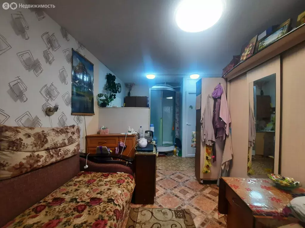 1к в 4-комнатной квартире (25 м) - Фото 0