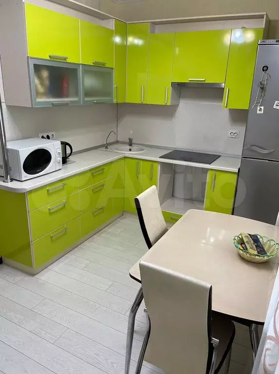 1-к. квартира, 45 м, 8/16 эт. - Фото 0
