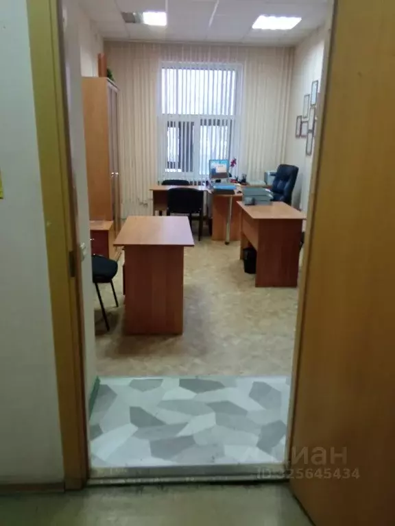 Офис в Омская область, Омск просп. Мира, 3 (20 м) - Фото 2