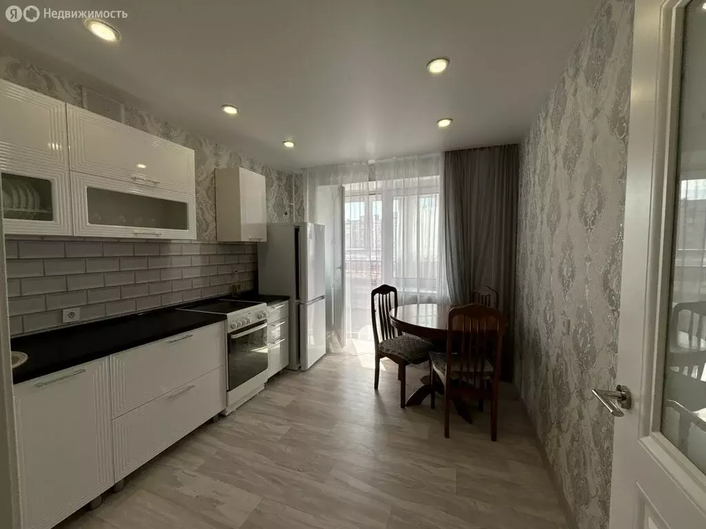 1-комнатная квартира: Октябрьский, Московский проспект, 12 (40.1 м) - Фото 1