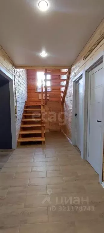 Дом в Башкортостан, Иглинский район, Акбердинский сельсовет, д. ... - Фото 0