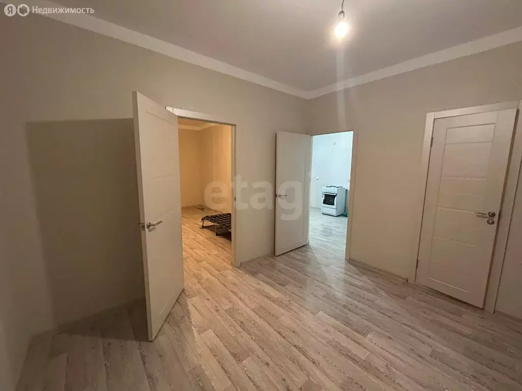 1-комнатная квартира: Якутск, улица Александра Захарченко, 11 (48.8 м) - Фото 1