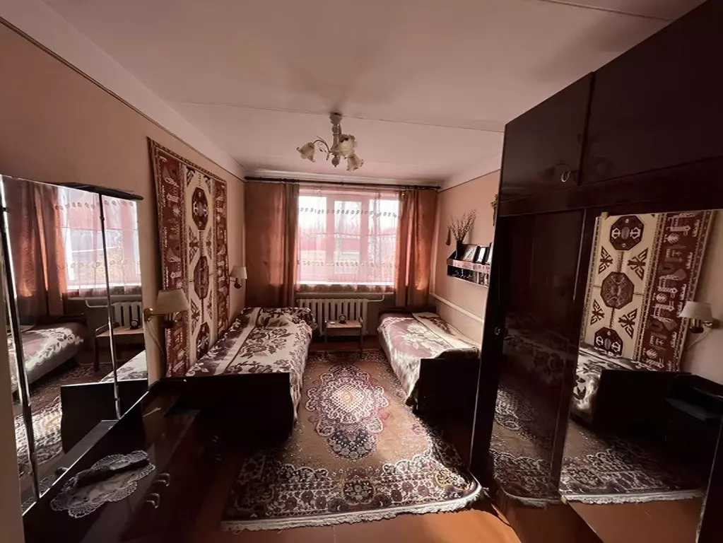 Дом в Омская область, Нововаршавка рп ул. Лермонтова, 3 (69 м) - Фото 0