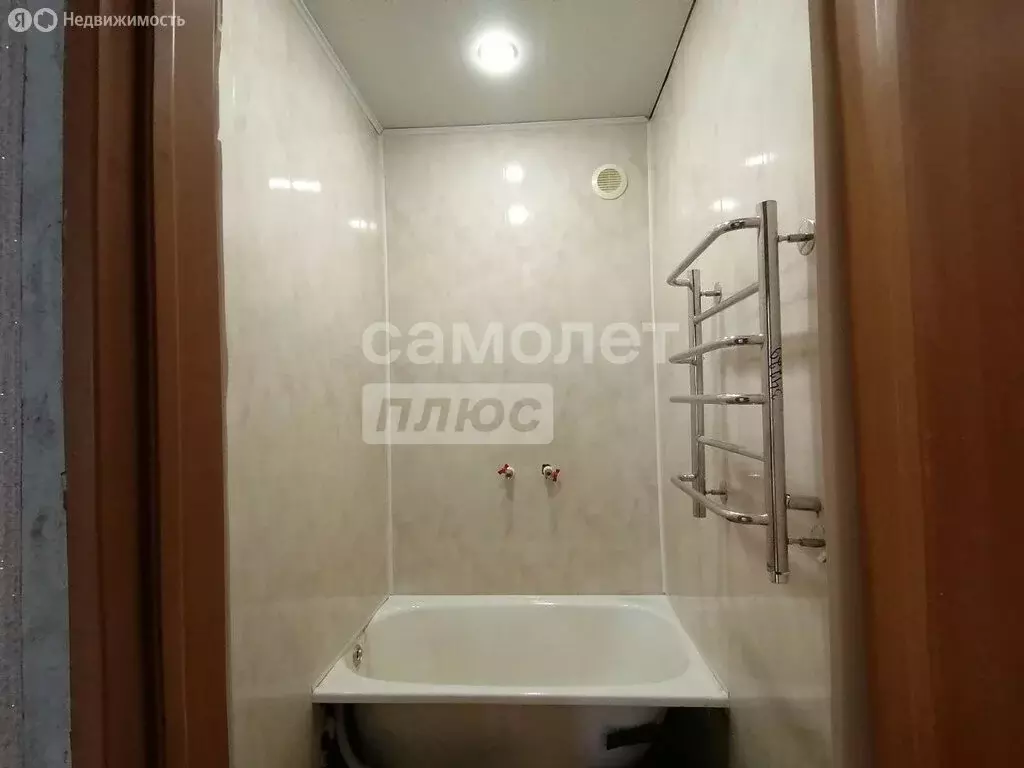 2-комнатная квартира: Ишим, улица Калинина, 108 (41.3 м) - Фото 1