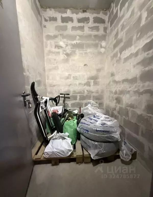 Гараж в Московская область, Видное ул. Галины Вишневской, 12к1 (3 м) - Фото 1