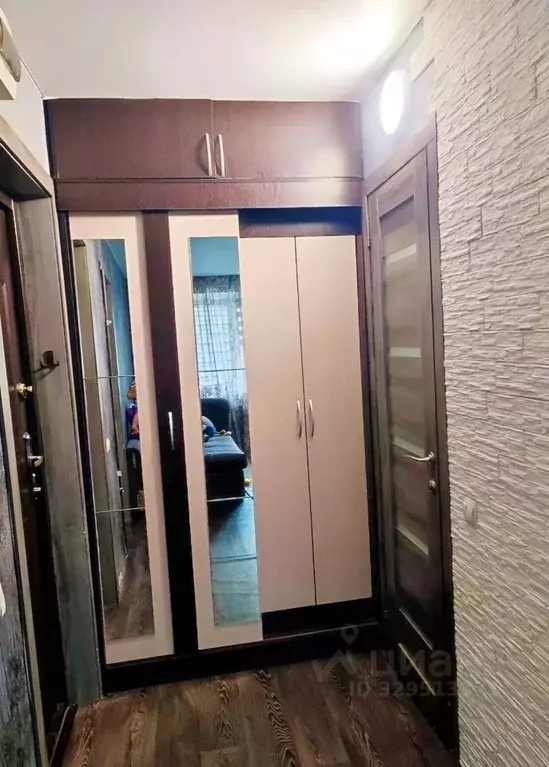 Студия Красноярский край, Красноярск ул. 60 лет Октября, 145 (32.0 м) - Фото 2