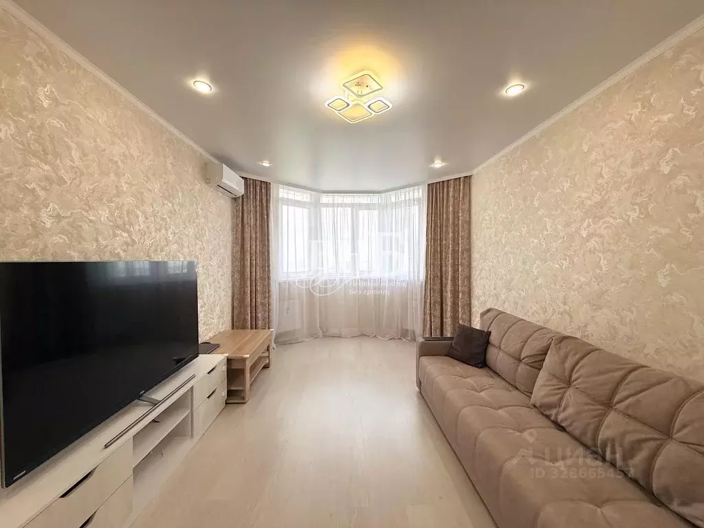 2-к кв. Оренбургская область, Оренбург ул. Терешковой, 134А (65.0 м) - Фото 1