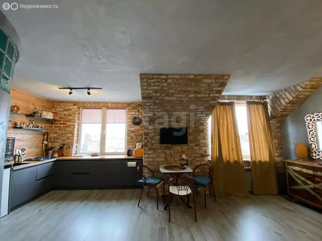 2-комнатная квартира: Боровск, улица Ленина, 60 (70.3 м) - Фото 0