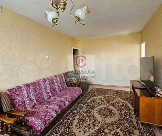 10 и более-к. квартира, 61,9 м, 9/9 эт. - Фото 0