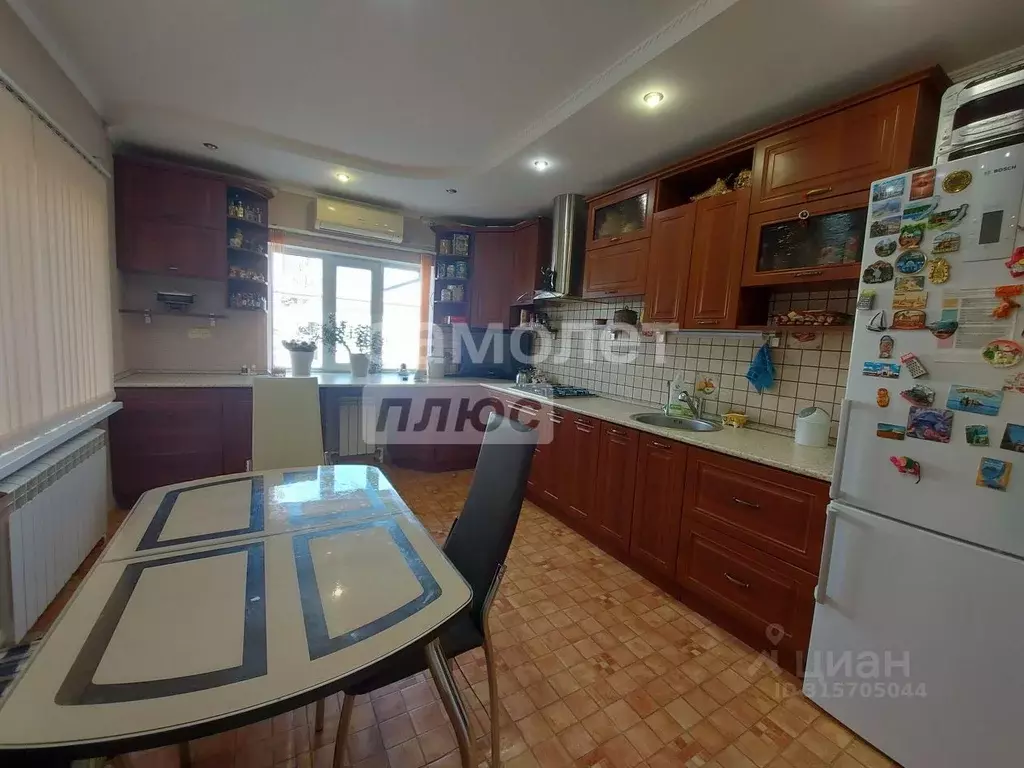 Таунхаус в Оренбургская область, Соль-Илецк ул. Городок Рудника, 3кв1 ... - Фото 2