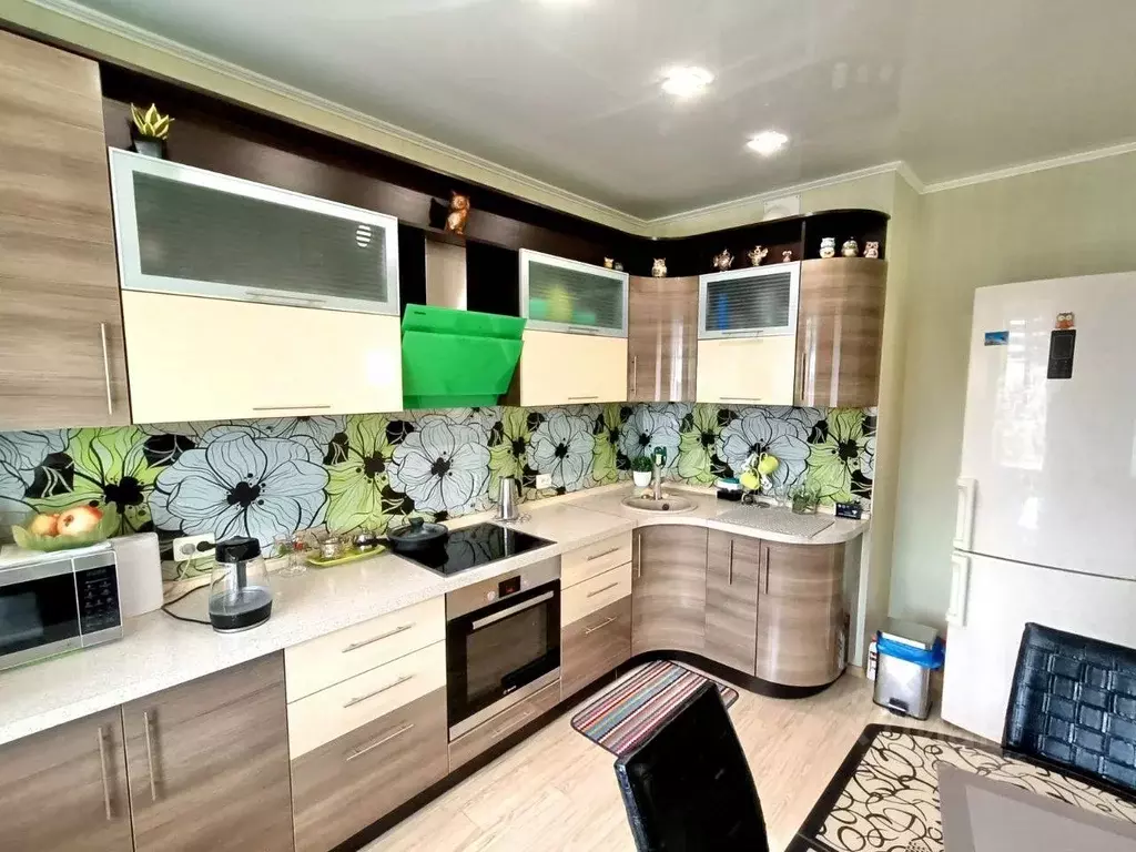 2-к кв. Брянская область, Брянск 2-й Советский пер., 7а (81.3 м) - Фото 1