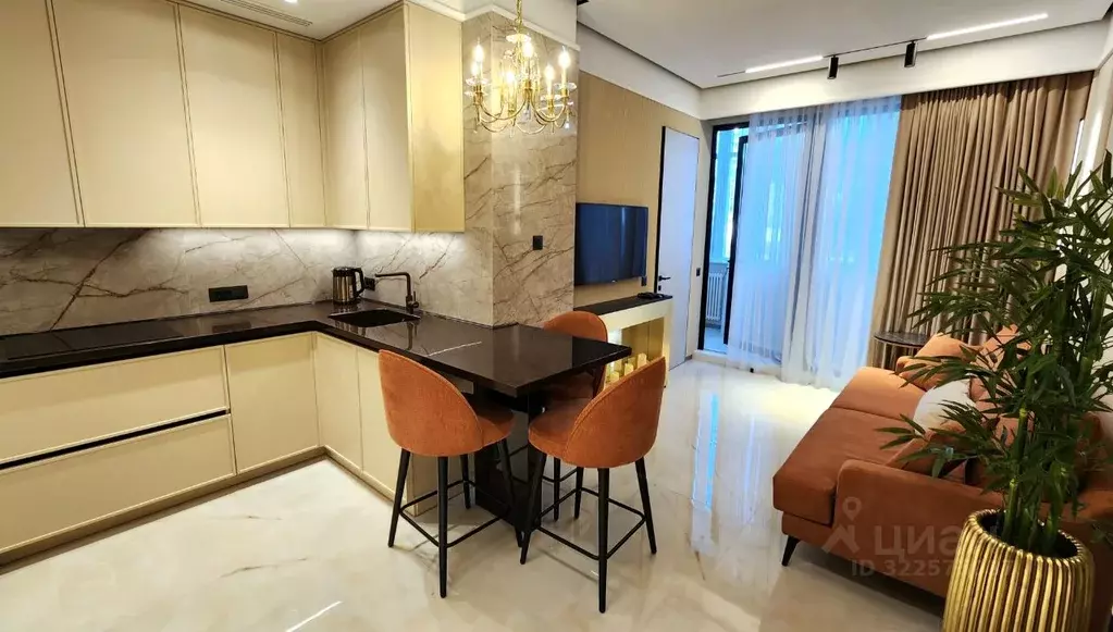 2-к кв. Краснодарский край, Сочи Центральный мкр, ул. Первомайская, 11 ... - Фото 1