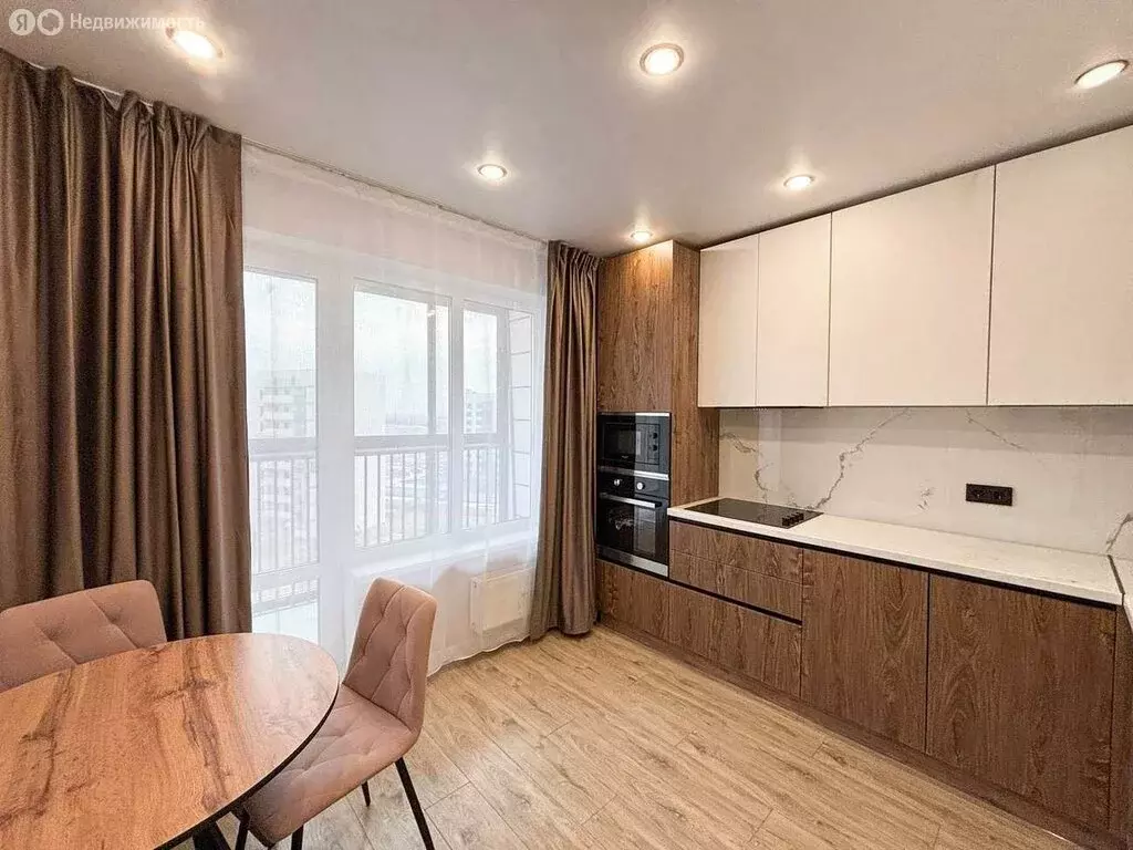 2-комнатная квартира: Великий Новгород, Державинский район, улица ... - Фото 1