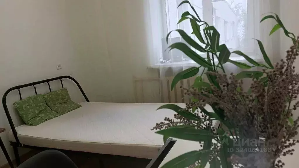 Комната Свердловская область, Екатеринбург ул. Крылова, 24А (12.0 м) - Фото 2