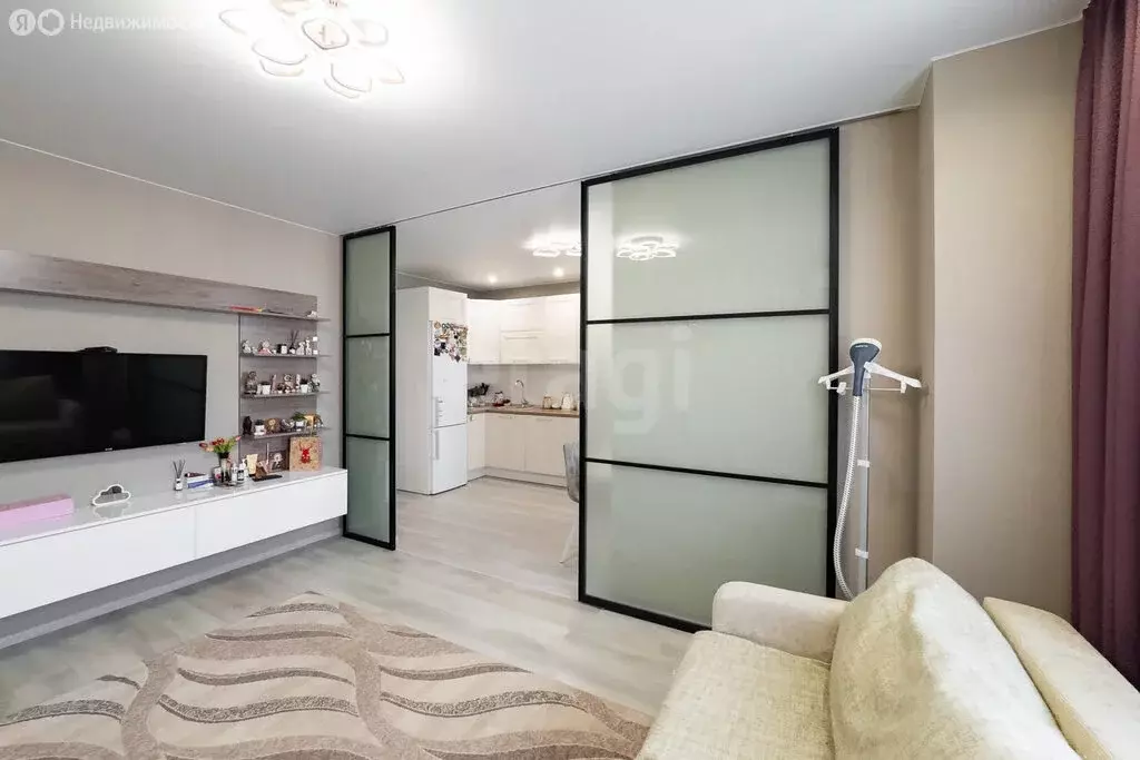 2-комнатная квартира: Ульяновск, улица Минаева, 48А (60.5 м) - Фото 1