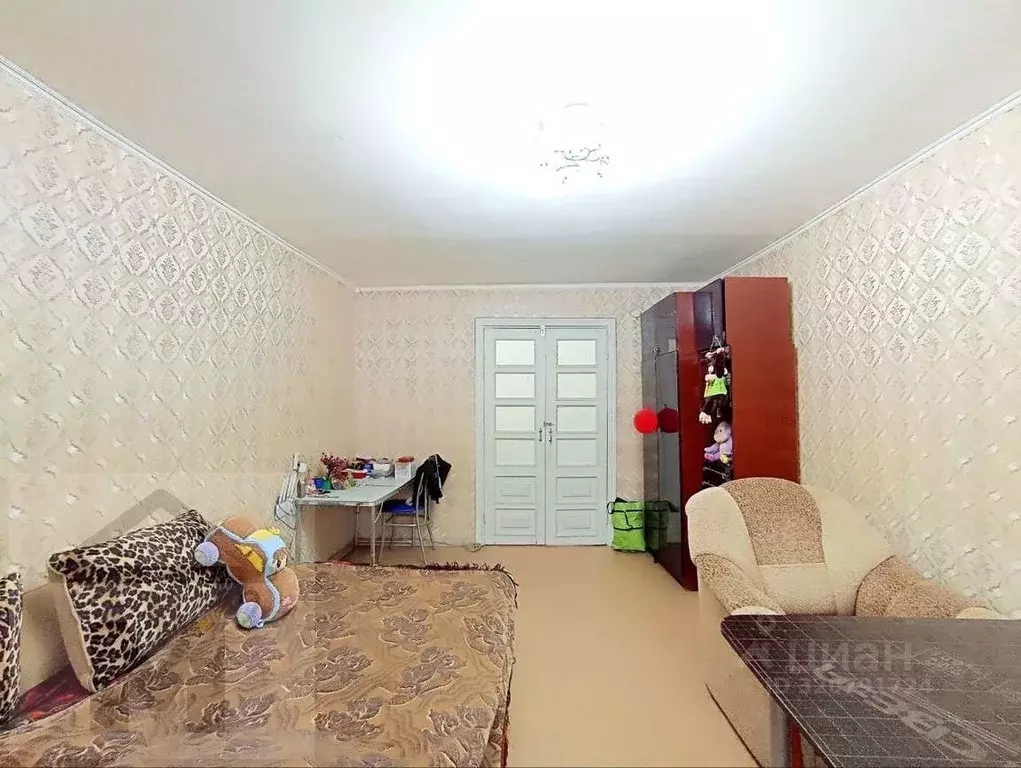 3-к кв. Хакасия, Абакан Нижняя Согра мкр, ул. Рыбацкая, 23 (58.5 м) - Фото 0