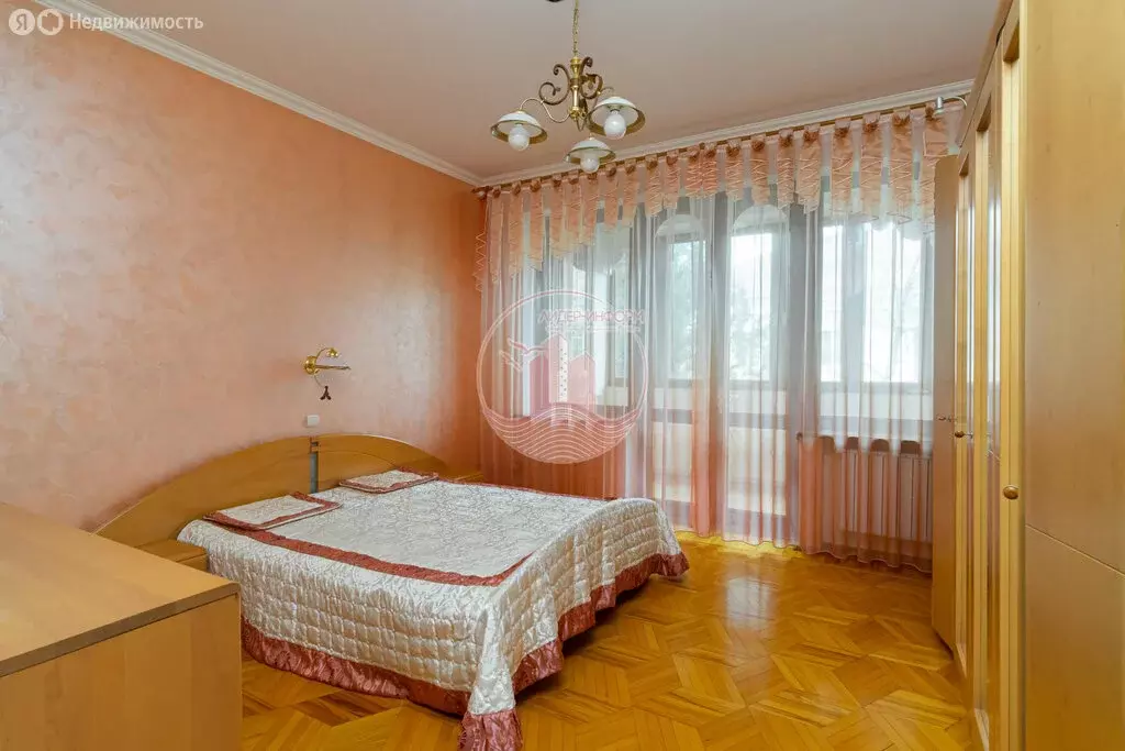 2-комнатная квартира: Симферополь, улица Менделеева, 6 (70.2 м) - Фото 0