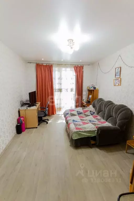 3-к кв. Коми, Ухта Октябрьская ул., 6 (71.6 м) - Фото 1