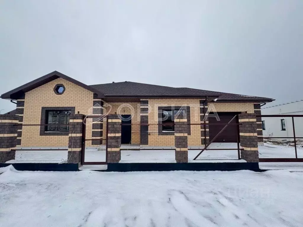 Дом в Тюменская область, Тюменский муниципальный округ, с. Кулаково  ... - Фото 1