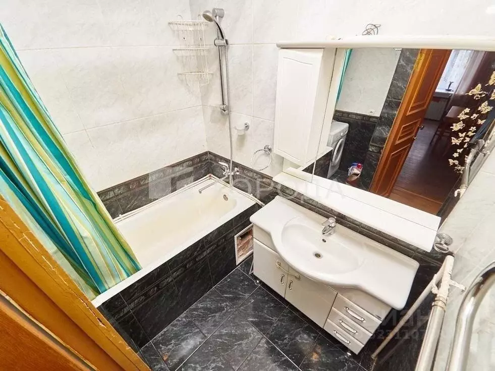 4-к кв. Новосибирская область, Новосибирск ул. Урицкого, 12 (93.0 м) - Фото 2