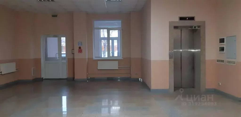 Помещение свободного назначения в Москва Южнопортовая ул., 7С3 (42 м) - Фото 0
