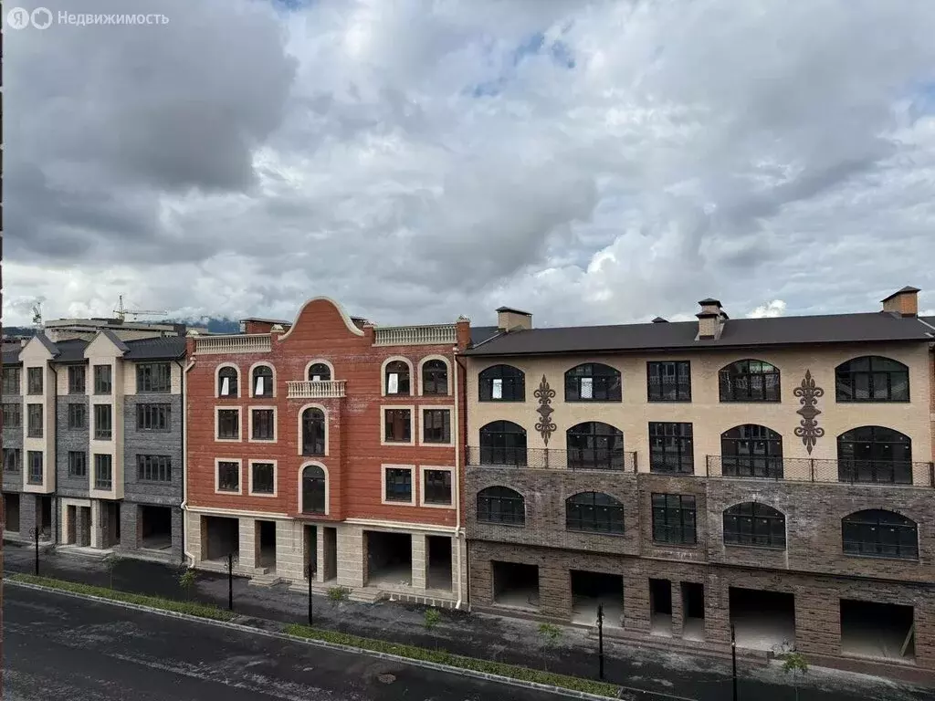 3-комнатная квартира: Владикавказ, Цветочный бульвар, 6 (108 м) - Фото 2