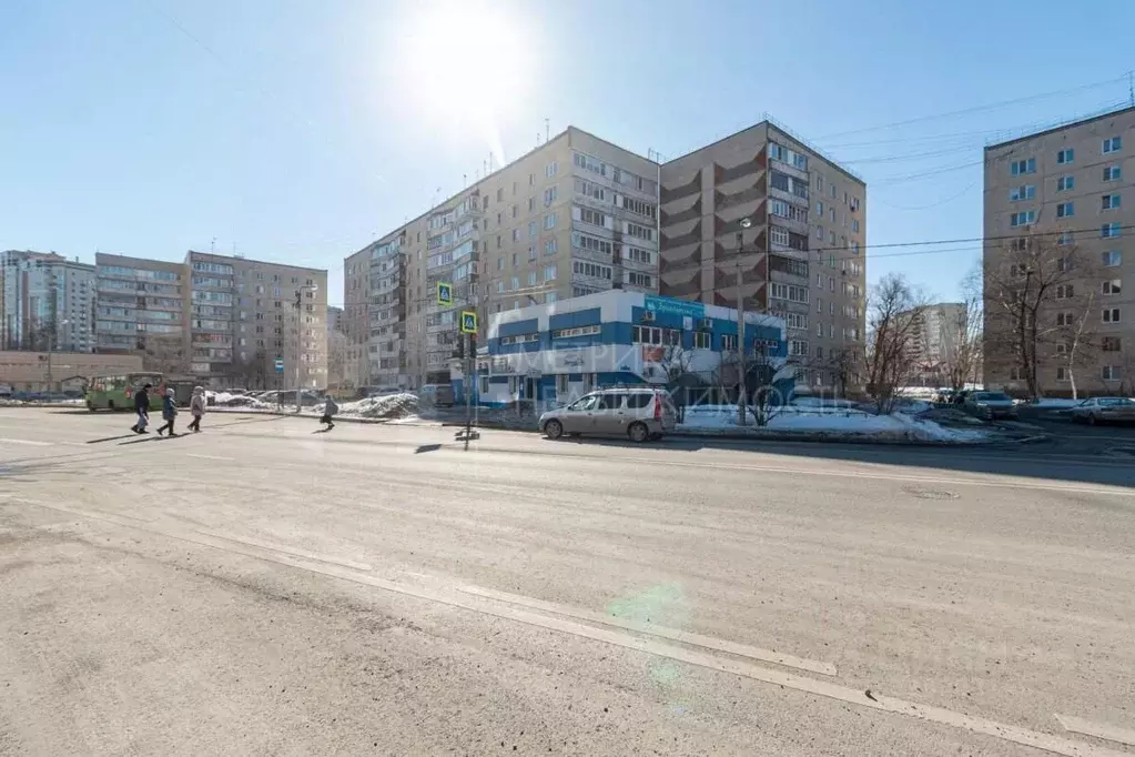Помещение свободного назначения в Тюменская область, Тюмень Солнечный ... - Фото 0