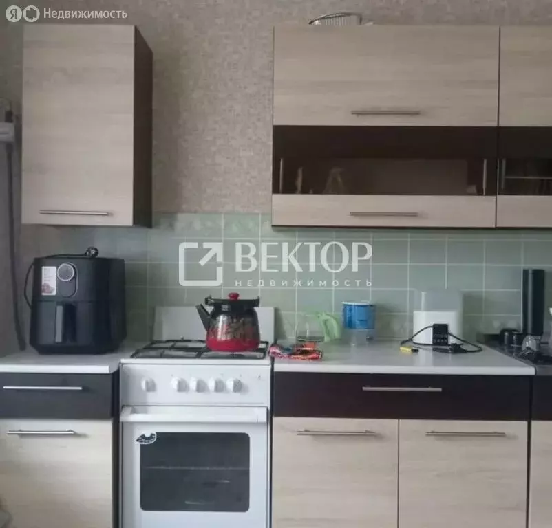 2-комнатная квартира: Андреево, Первомайская улица, 4 (54.4 м) - Фото 2