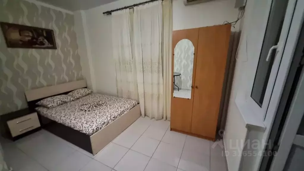 Комната Краснодарский край, Геленджик просп. Геленджикский, 216/1 - Фото 1