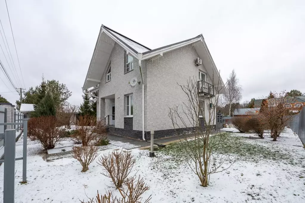 Дом в Калужская область, Жуковский муниципальный округ, Корсаково ... - Фото 1